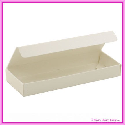 Bomboniere Box - 3 Chocolates - Crystal Perle Arctic White (Metallic)