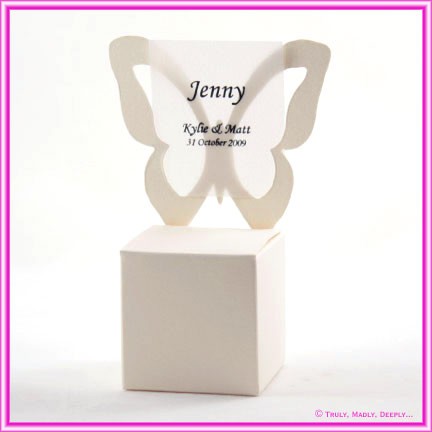 Bomboniere Butterfly Chair Box - Curious Metallics Virtual Pearl